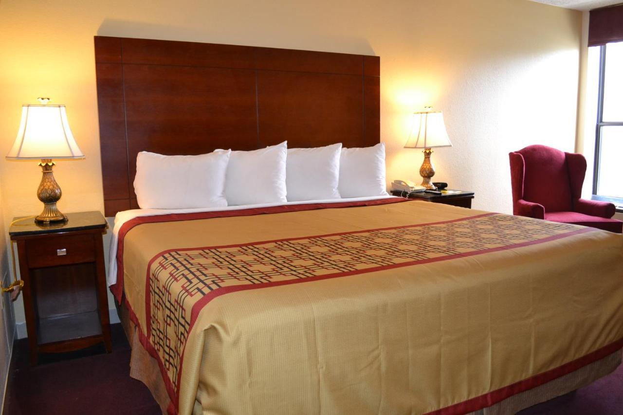 Days Inn By Wyndham High Point/Archdale Zewnętrze zdjęcie